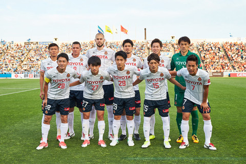 横浜FCに勝利した名古屋グランパスの先発イレブン