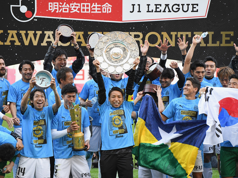 J1連覇の川崎フロンターレが示す「日本らしいサッカー」の方向性