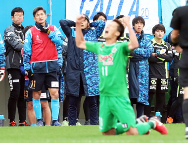 横浜FCのアディショナルタイムの悪夢から学ぶ「サッカーの本質」
