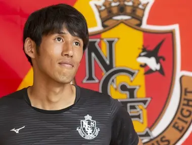 米本拓司が名古屋へ移籍したワケ ここでは ごまかしがきかない Jリーグ他 集英社のスポーツ総合雑誌 スポルティーバ 公式サイト Web Sportiva 米本拓司が名古屋へ移籍したワケ ここでは ごまかしがきかない Jリーグ他 集英社のスポーツ総合雑誌 スポルティーバ 公式サイト Web Sportiva