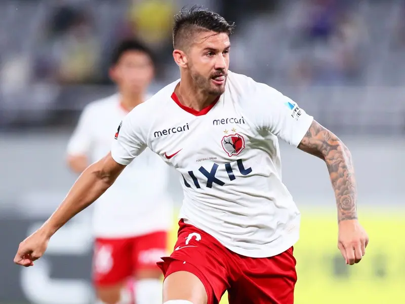 内田篤人がネイマール相手に奮闘 日本代表はブラジルに真っ向勝負を挑んで散った サッカー代表 集英社のスポーツ総合雑誌 スポルティーバ 公式サイト Web Sportiva 内田篤人がネイマール相手に奮闘 日本代表はブラジルに真っ向勝負を挑んで散った サッカー代表 集英社のスポーツ総合雑誌 スポルティーバ 公式サイト Web Sportiva