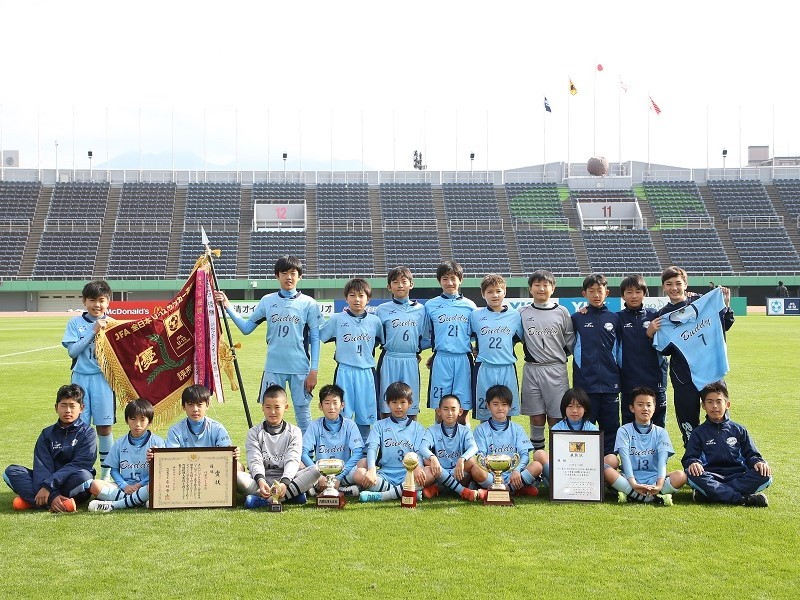 進化する全日本少年サッカー できるチームに怒鳴るコーチはいない Jリーグ他 集英社のスポーツ総合雑誌 スポルティーバ 公式サイト Web Sportiva