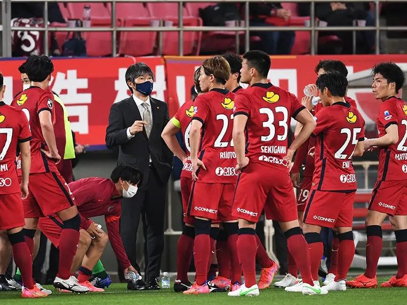 鹿島アントラーズの荒療治は吉か凶か シーズン途中での監督交代の意外な歴史 Jリーグ他 集英社のスポーツ総合雑誌 スポルティーバ 公式サイト Web Sportiva 鹿島アントラーズの荒療治は吉か凶か シーズン途中での監督交代の意外な歴史 Jリーグ他 集英社のスポーツ総合雑誌 スポルティーバ 公式サイト Web Sportiva
