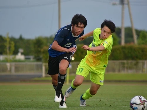 右サイドのスピードに注目。鹿島学園の桜井稜