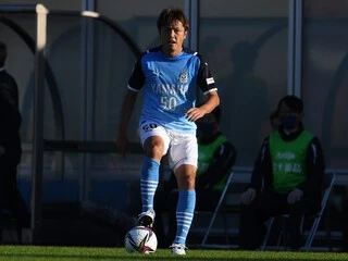 40歳の稲本潤一に聞く カズ超えまでプレーする可能性は Jリーグ他 集英社のスポーツ総合雑誌 スポルティーバ 公式サイト Web Sportiva 40歳の稲本潤一に聞く カズ超えまでプレーする可能性は Jリーグ他 集英社のスポーツ総合雑誌 スポルティーバ 公式サイト Web Sportiva