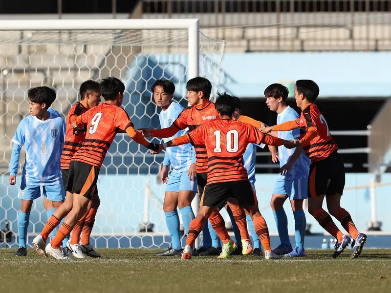 高川学園が 必殺技 の炸裂などで４強へ トルメンタ などセットプレーだけではない強さの理由 Jリーグ他 集英社のスポーツ総合雑誌 スポルティーバ 公式サイト Web Sportiva