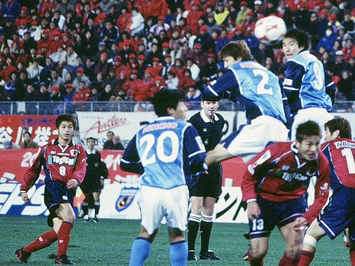 小笠原満男のFKで決着 Jリーグ30年で忘れられない鹿島アントラーズとジュビロ磐田の名勝負