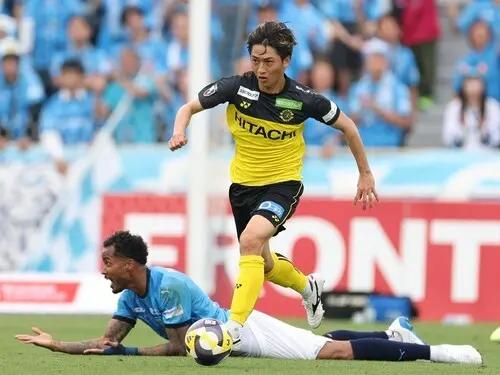 J1第18節終了時で柏レイソルは２位。小泉佳穂らがリカルド・ロドリゲス監督のサッカーを体現している　photo by Getty Images