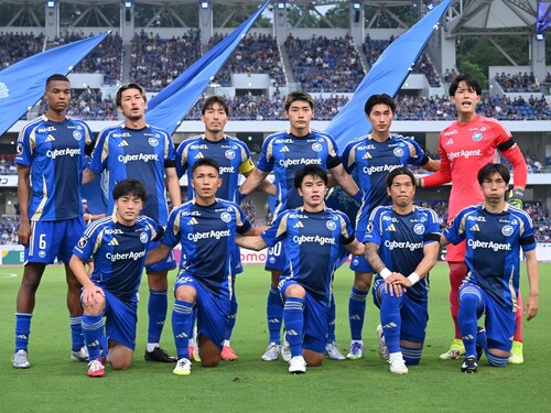 FC町田ゼルビアは今季24試合を終えて、首位と勝ち点６差の６位にいる　photo by Getty Images