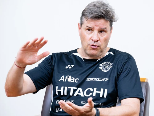 今季から柏レイソルの指揮を執っているリカルド・ロドリゲス監督　photo by Sano Miki