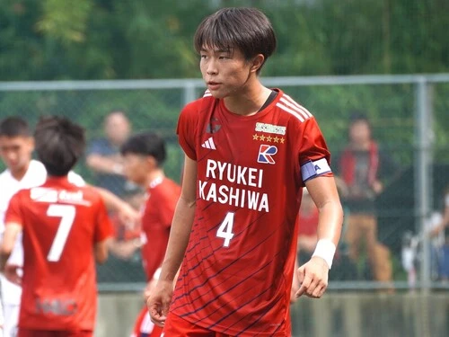 流通経済大柏のMF島谷義進　photo by Tsuchiya Masashi