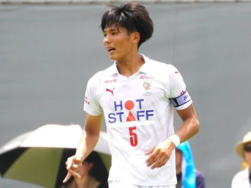 神村学園のDF中野陽斗　photo by Tsuchiya Masashi