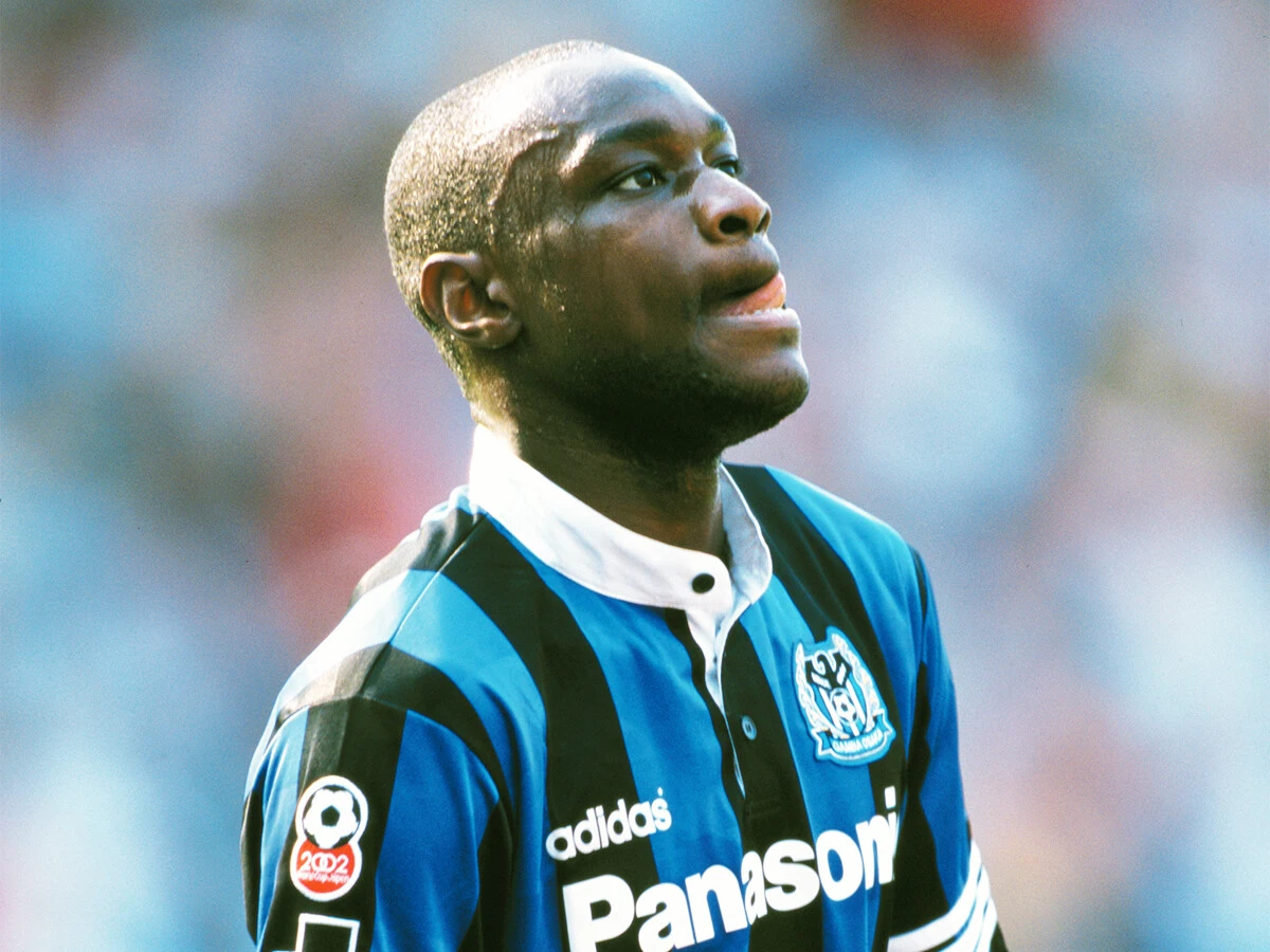 【Ｊリーグ】ガンバ歴代最強の助っ人エムボマ　息子も父と同じ左利きのFWとして活躍中