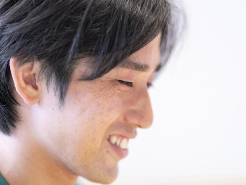 プロとしてどうやってのし上がってきたのか、自らの過程を振り返る横山暁之photo by Fujimaki Goh