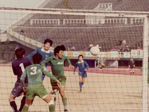 高校時代はヘディングでよく点を取っていたという木村和司氏　写真提供：（有）シュート