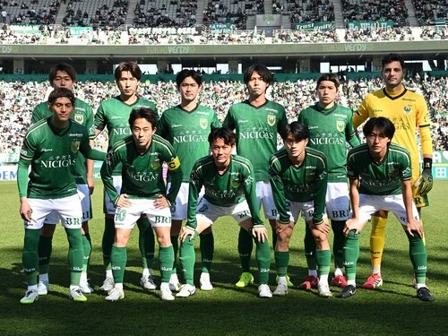 クラブとして半世紀以上の歴史を持つ東京ヴェルディ　photo by Getty Images