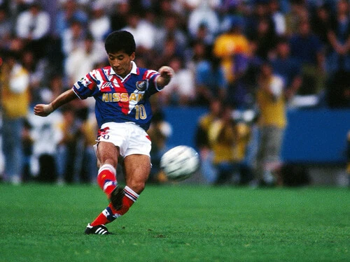 日本を代表するFKの名手、木村和司氏　photo by J.LEAGUE/J.LEAGUE via Getty Images