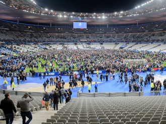 記者が体験。パリ同時多発テロのスタジアムで何が起きていたのか