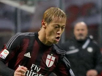 ミランceoも絶賛した本田圭佑の イタリア人と違うメンタリティー 海外サッカー 集英社のスポーツ総合雑誌 スポルティーバ 公式サイト Web Sportiva