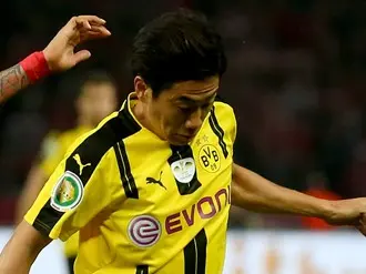 ドイツ杯決勝 香川真司が敵将グアルディオラに鍛えられたこと 海外サッカー 集英社のスポーツ総合雑誌 スポルティーバ 公式サイト Web Sportiva ドイツ杯決勝 香川真司が敵将グアルディオラに鍛えられたこと 海外サッカー 集英社のスポーツ総合雑誌 スポルティーバ 公式サイト Web Sportiva