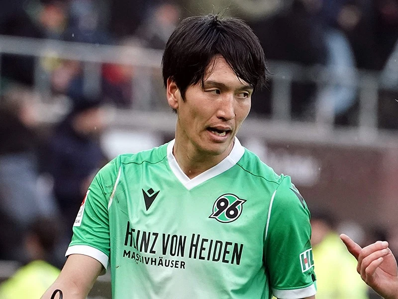 原口元気はジレンマに直面 宮市亮は どうしていいかわからない 海外サッカー 集英社のスポーツ総合雑誌 スポルティーバ 公式サイト Web Sportiva
