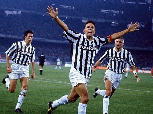 イタリア代表やユベントス、ミランで活躍した1990年代を代表するスーパースター、ロベルト・バッジョ