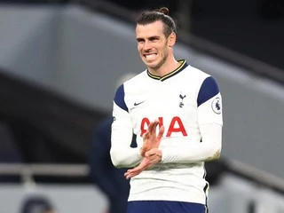 サッカー界にもある 永久欠番 語り継がれるレジェンドたちの偉業 海外サッカー 集英社のスポーツ総合雑誌 スポルティーバ 公式サイト Web Sportiva サッカー界にもある 永久欠番 語り継がれるレジェンドたちの偉業 海外サッカー 集英社のスポーツ総合雑誌 スポルティーバ 公式サイト Web Sportiva