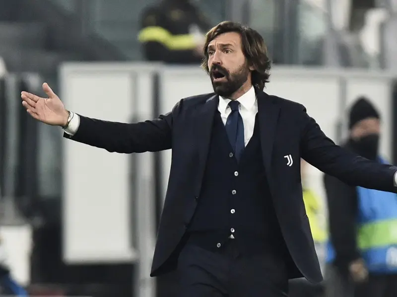 ピルロがピッチにいない 非難集中ユーベ指揮官に突きつけられた難問 海外サッカー 集英社のスポーツ総合雑誌 スポルティーバ 公式サイト Web Sportiva ピルロがピッチにいない 非難集中ユーベ指揮官に突きつけられた難問 海外サッカー 集英社のスポーツ総合雑誌 スポルティーバ 公式サイト Web Sportiva