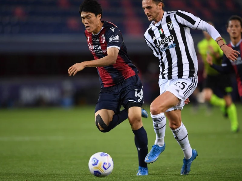 欧州でプレーする日本人選手32人の今シーズンを５段階評価で総括 最高評価は誰だ 海外サッカー 集英社のスポーツ総合雑誌 スポルティーバ 公式サイト Web Sportiva