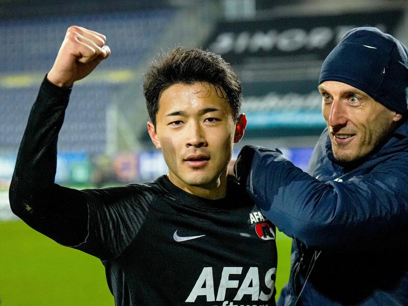 稀代のドリブラー ロッベンは ドリブルをするな の国で生まれた 海外サッカー 集英社のスポーツ総合雑誌 スポルティーバ 公式サイト Web Sportiva