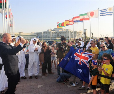 出場32チームの国旗を掲揚するイベントが行なわれたカタール photo by Reuter／AFLO