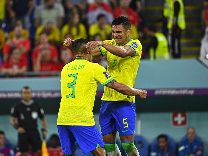 ｖ候補ブラジルがスイス戦の辛勝で改めて示したもの カゼミーロ 前回大会とは多くの違いがある 海外サッカー 集英社のスポーツ総合雑誌 スポルティーバ 公式サイト Web Sportiva