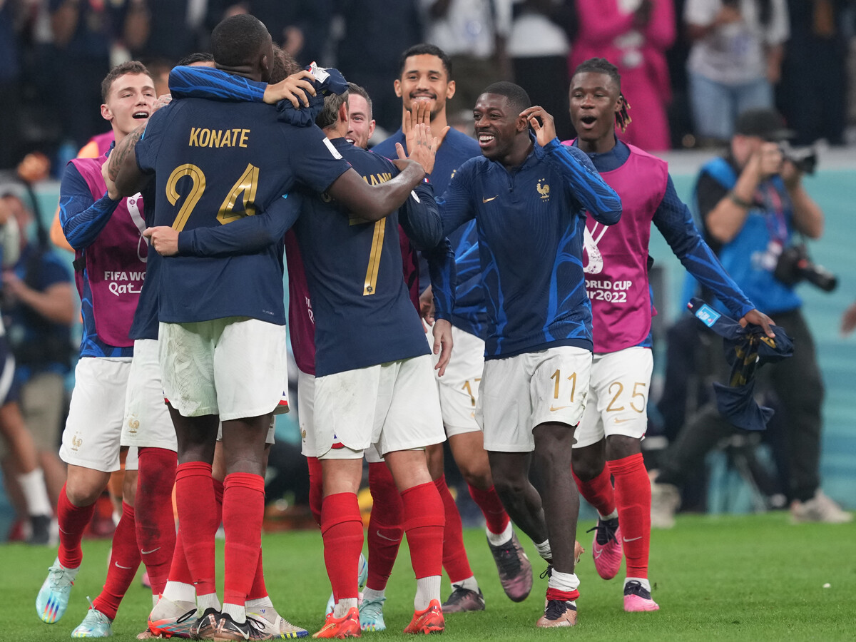 フランス、どこよりも正統的な攻撃サッカーで決勝へ。日本代表は「美しい敗者」モロッコを目指せ