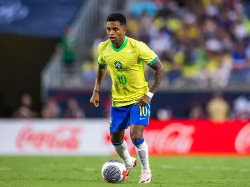 ブラジル代表の10番をつけてコパ・アメリカ2024を戦っているロドリゴ photo by Getty Images