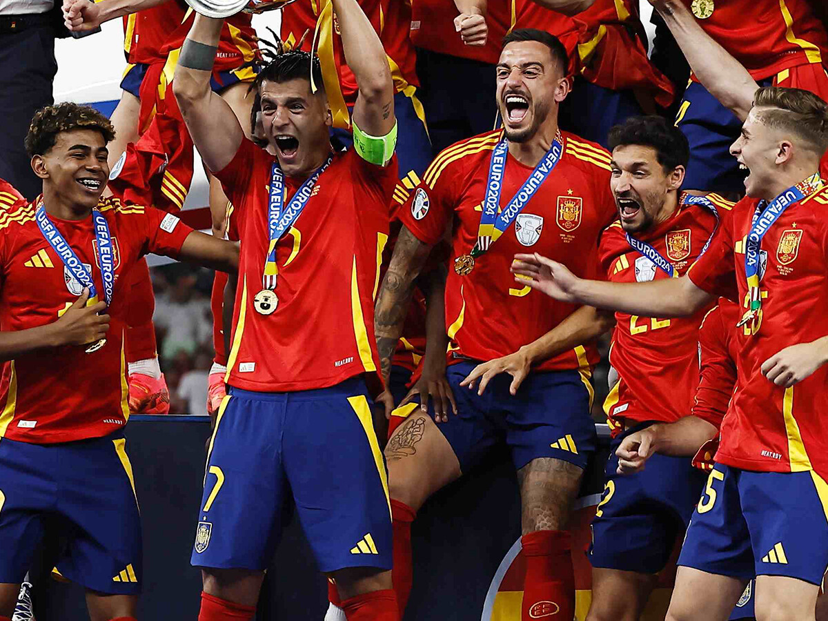 ユーロ2024で「完全優勝」 スペインは「ボールを前に運ぶ仕組み」で圧倒的に上回っていた