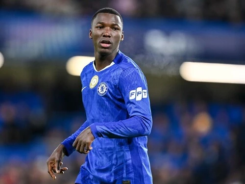 チェルシーの中盤の一角を担うモイセス・カイセド　photo by Getty Images