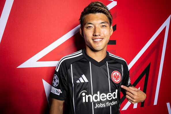 【欧州サッカー】堂安律の36億円ほか、 主要リーグの各クラブで日本代表選手たちが歴代最高額の移籍金を記録