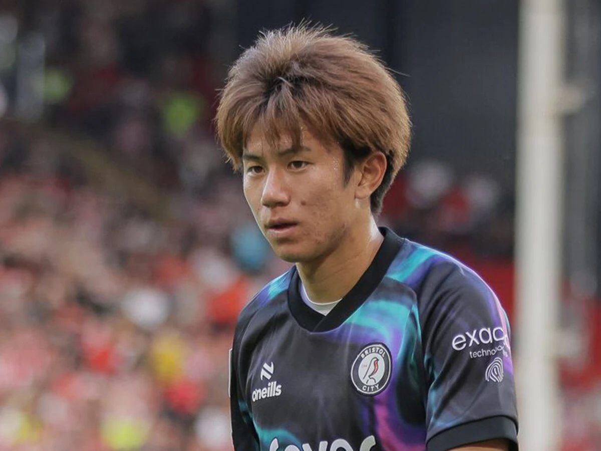 【欧州サッカー】プレミアリーグ昇格＆日本代表入りへ 今季、欧州で活躍が期待されるふたりのアタッカーをピックアップ