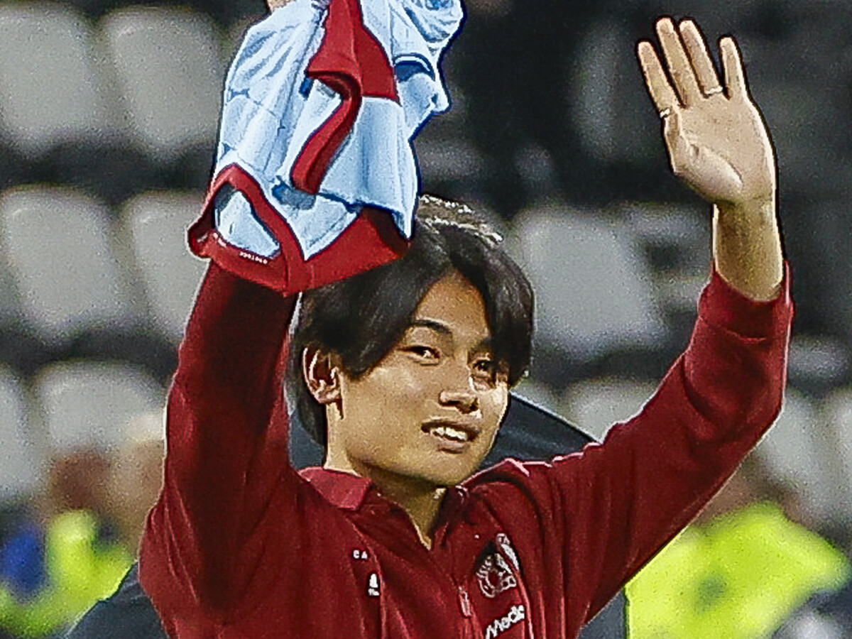 上田綺世は従来の日本人ストライカーとどこが違うのか ブラジル戦逆転弾に続きハットトリック