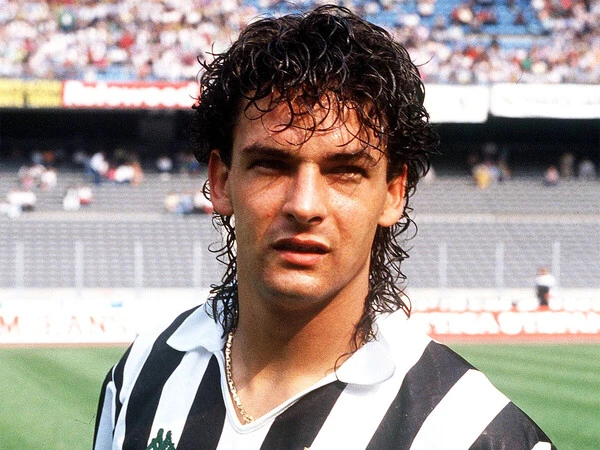 ロベルト・バッジョ／1967年2月18日生まれ、イタリア・カルドーニョ出身photo by AFLO