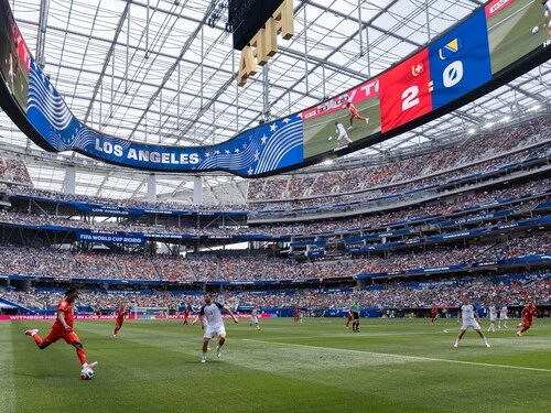 ワールドカップのスイス対ボスニア・ヘルツェゴビナが行なわれた、ロサンゼルス・スタジアム　photo by Getty Images
