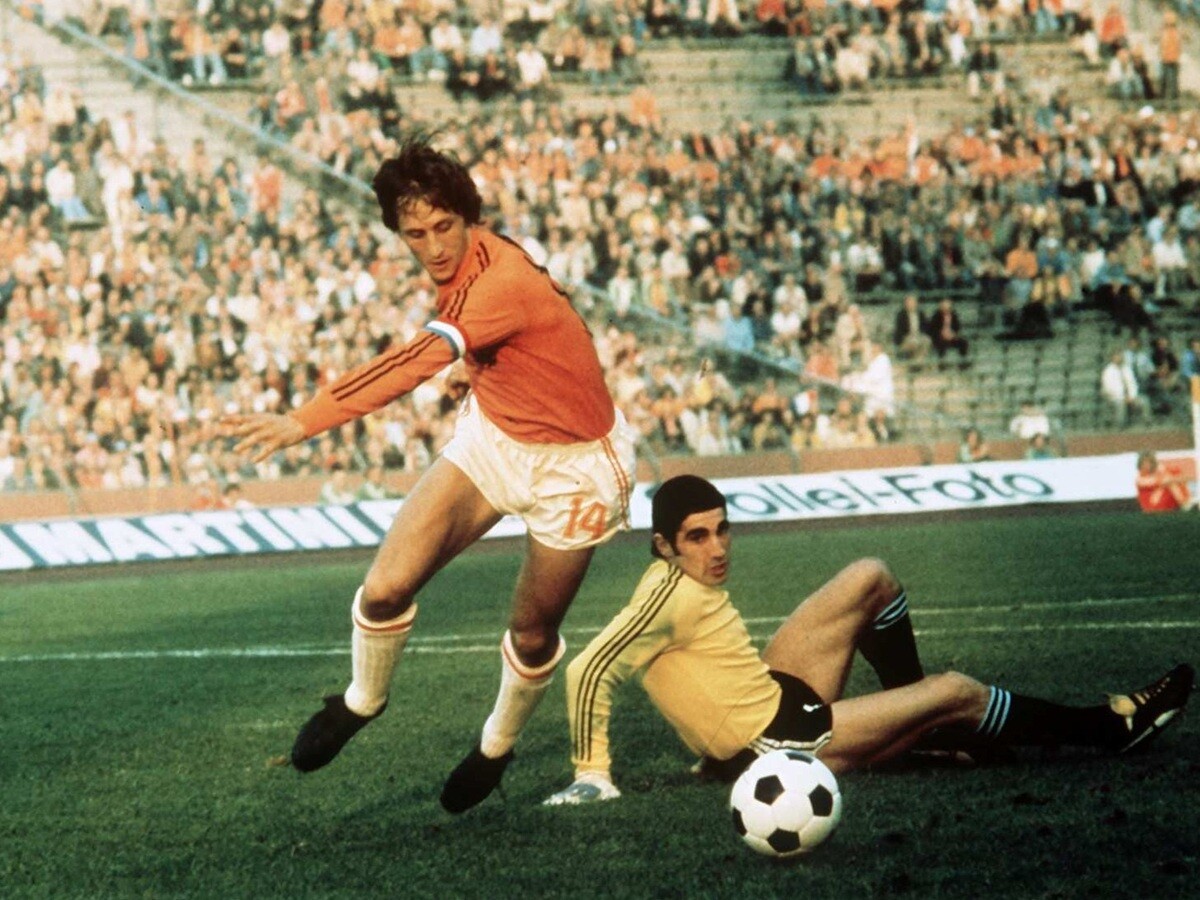 サッカー日本代表が対戦する強豪オランダのワールドカップ史 ベテランライター「1974年の姿と今の日本がダブって見える」
