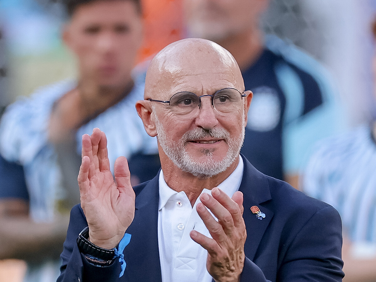 スペインをワールドカップ優勝に導いた指揮官の「調整力」 新連載・名将たちの人心掌握術