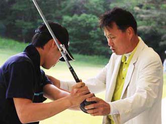 【ゴルフ】韓国代表監督が教える「正しいスイング」とは?