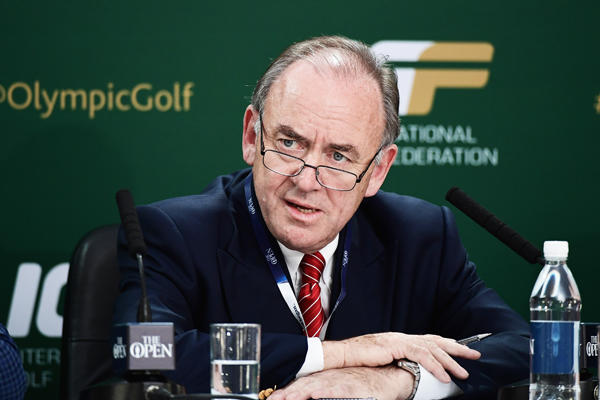 リオ五輪を前にして会見を行なった国際ゴルフ連盟のピーター・ドーソン会長