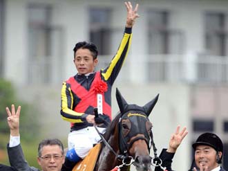 【競馬】岩田康誠「今年は必ずリーディングジョッキーになる」