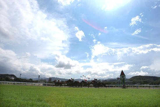 「旅打ち」第２ラウンドの舞台となった小倉競馬場。photo by Eiichi Yamane/AFLO