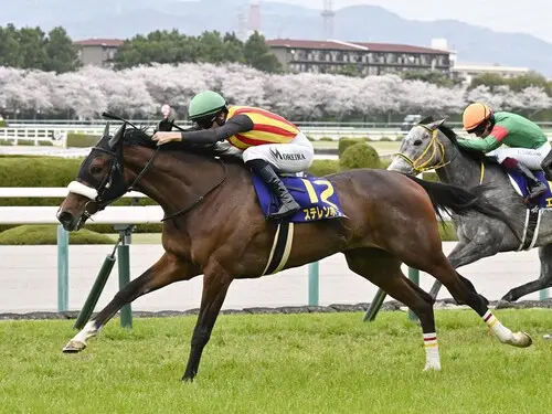 桜花賞馬のステレンボッシュ　photo by Kyodo News