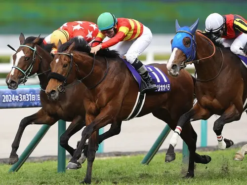 今春の大阪杯を制したベラジオオペラ　photo by Eiichi Yamane/AFLO