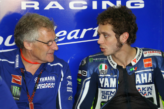 【MotoGP】マルケスとロッシ、新旧天才の隣に「無二のパートナー」あり
